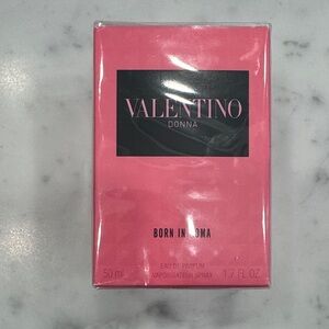 Valentino Donna Born in Roma